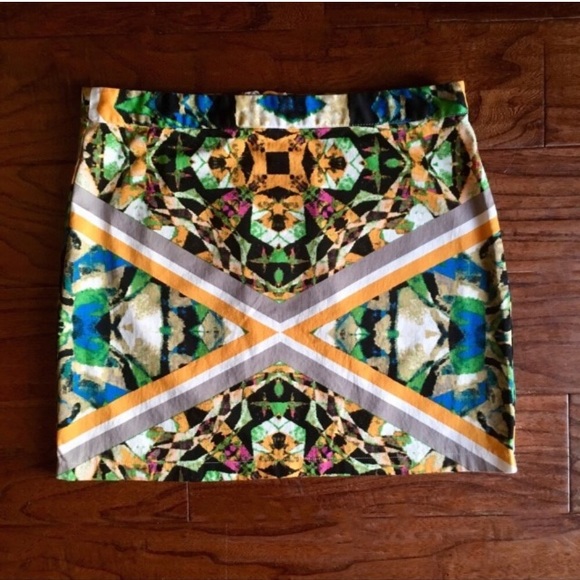 Jealous Tomato Graphic Tribal Print Mini Skirt - Picture 2 of 7